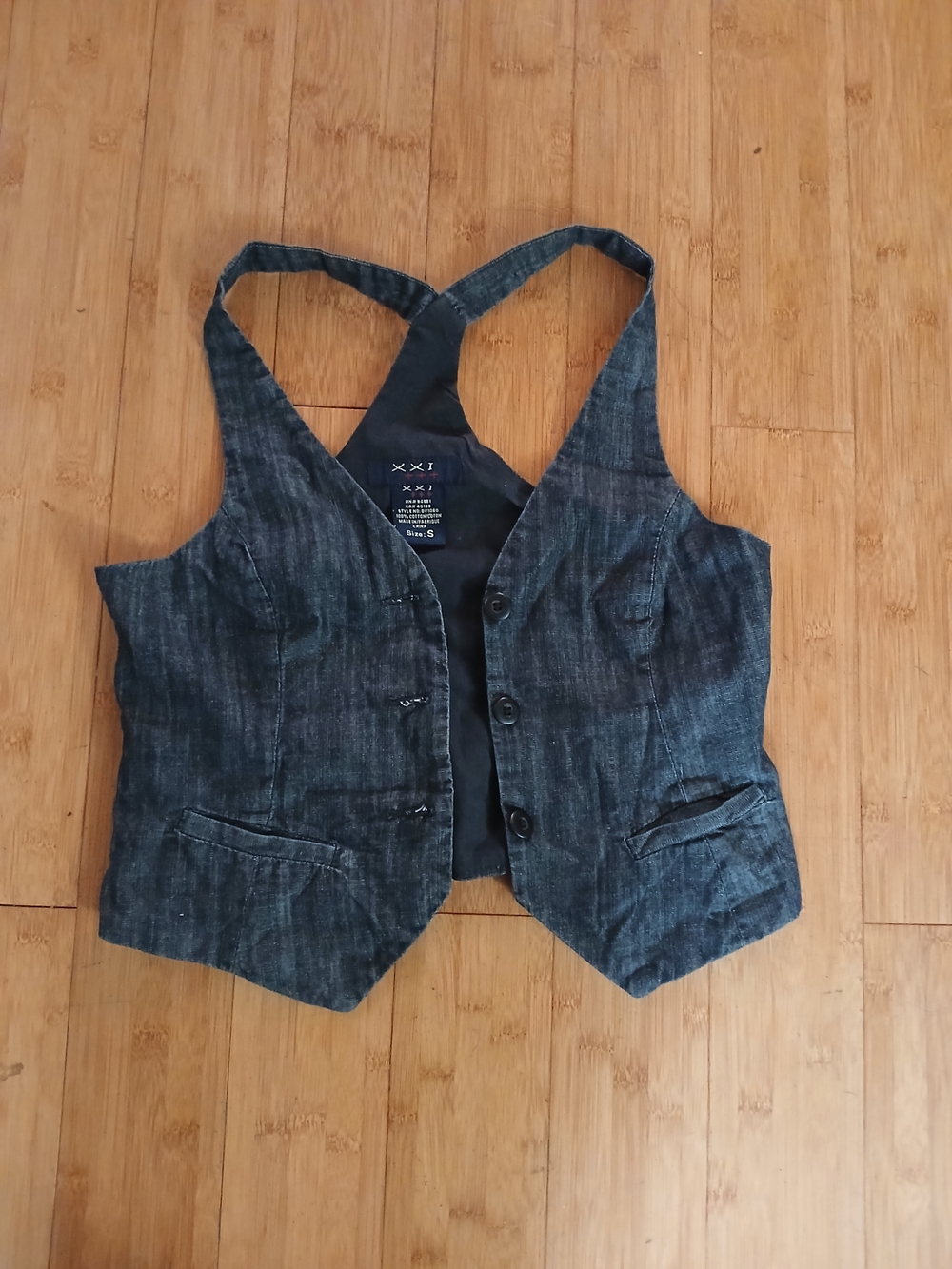 Forever 21 Denim Button-Front Vest